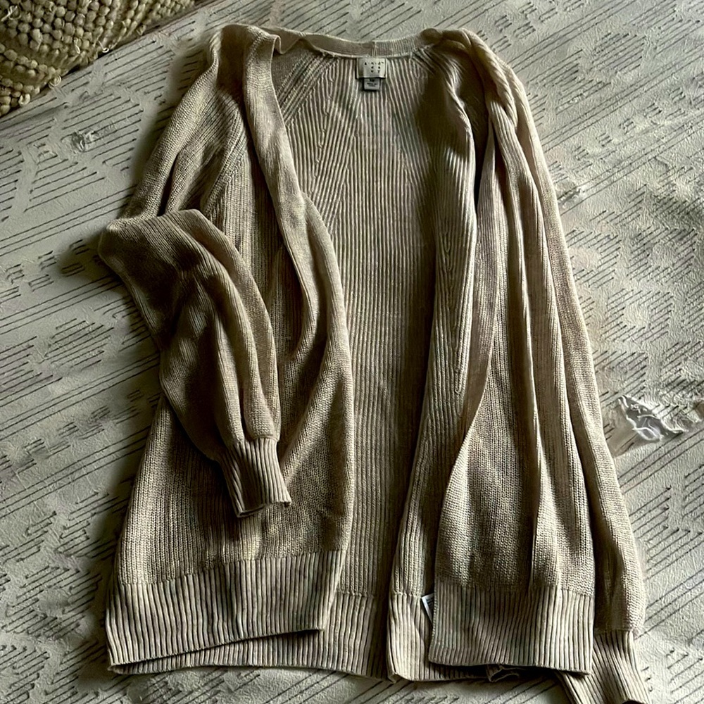 Cream textured cardigan with cuffs